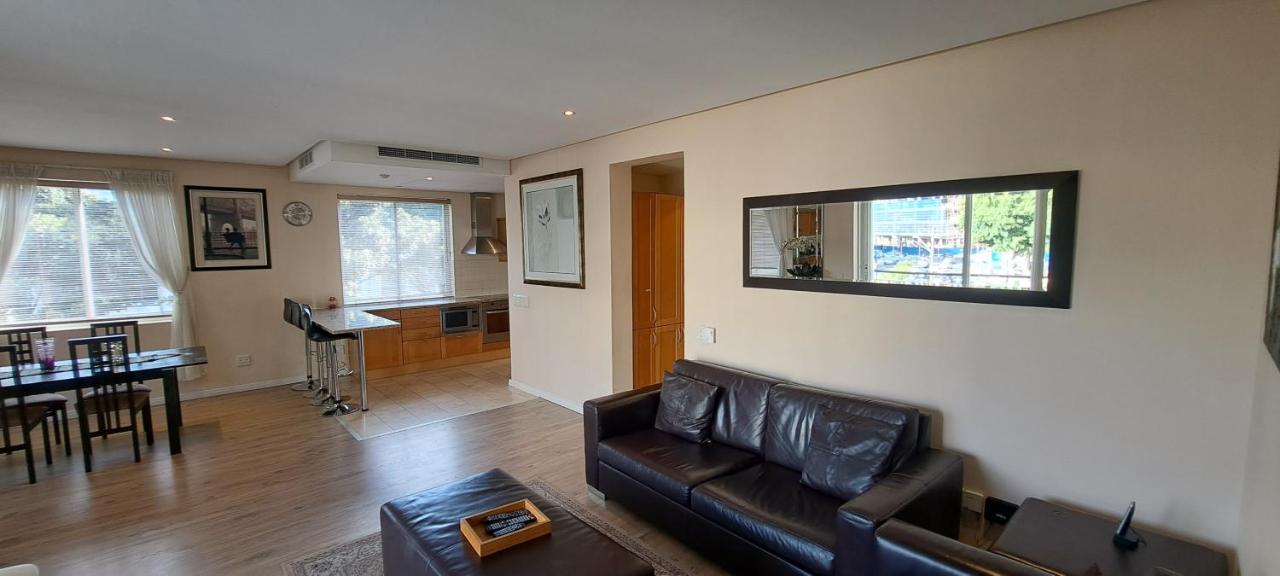 V&A Waterfront Marina Family Apartment 201 Altmore كيب تاون المظهر الخارجي الصورة