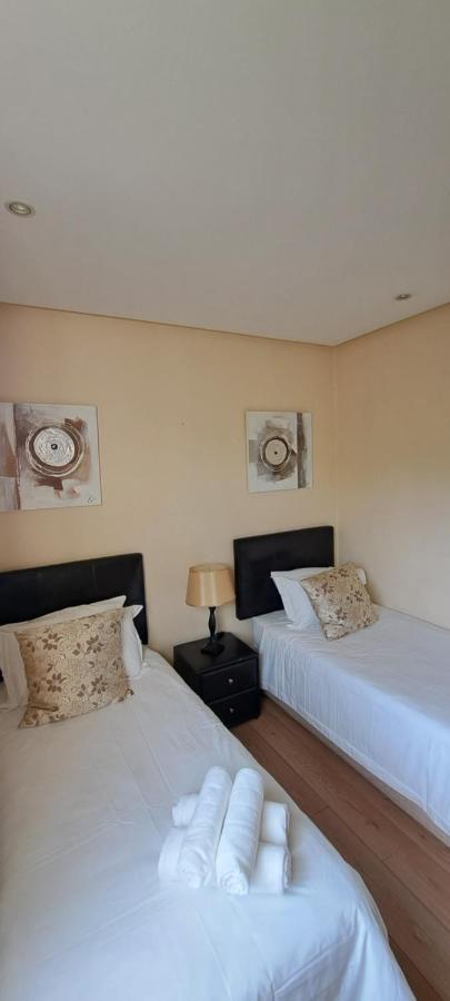 V&A Waterfront Marina Family Apartment 201 Altmore كيب تاون المظهر الخارجي الصورة
